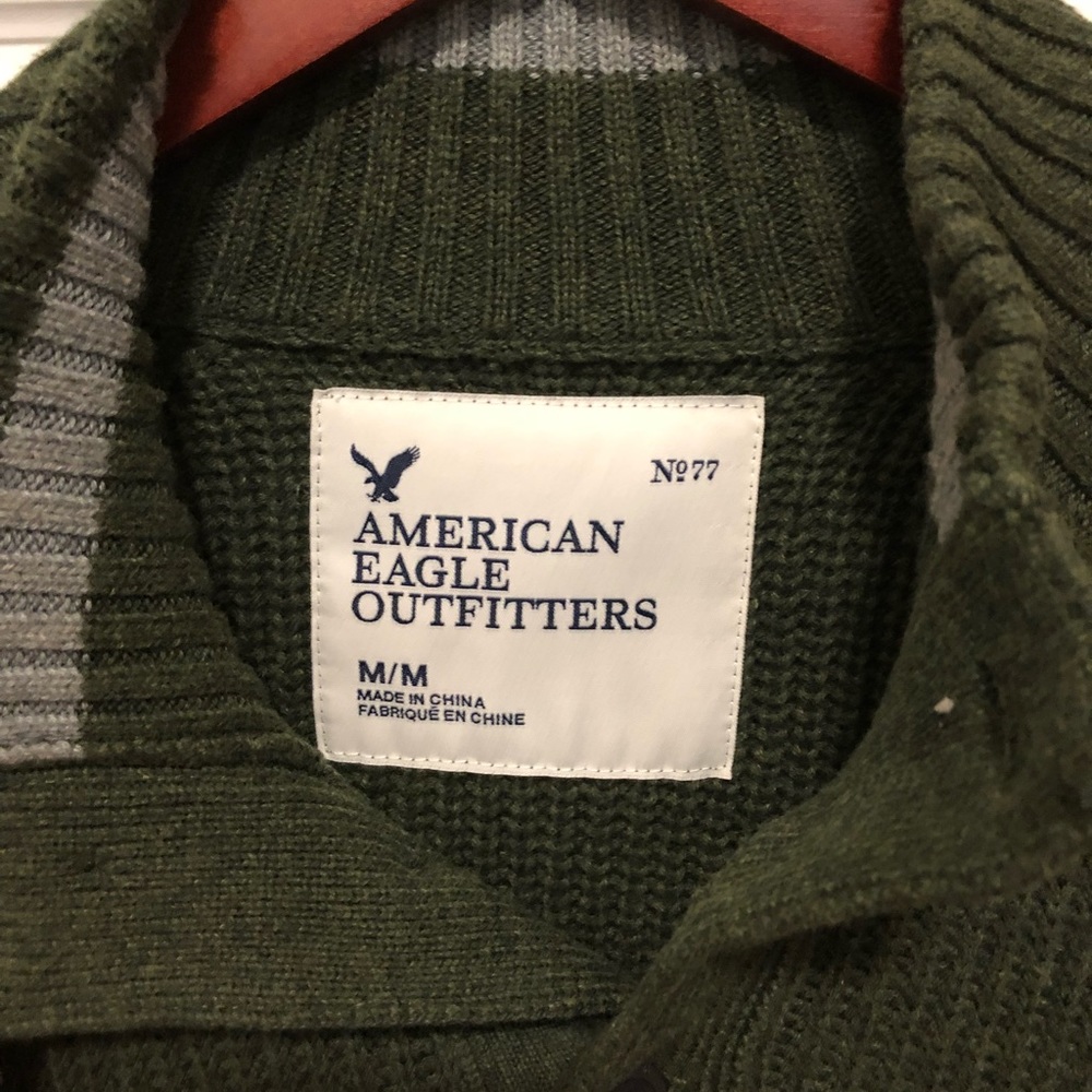 American eagle long sleeve pullover